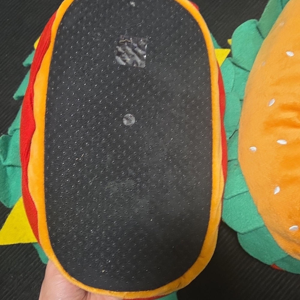 Burger Slippers - Picture 2 of 6